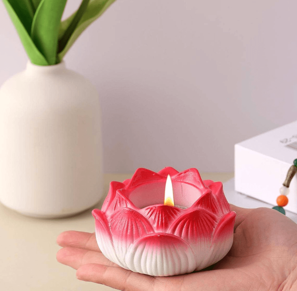 Lotus Candle